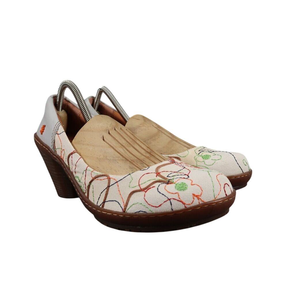 The Art Company Shoes Women 41 Pumps Fashion Embroidered Rubber Block Heel Style